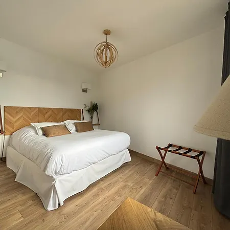 La Tour Aux Crabes 4*