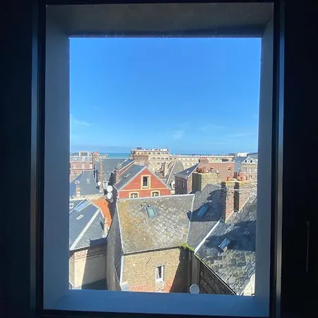 La Tour Aux Crabes Pres De La Отель