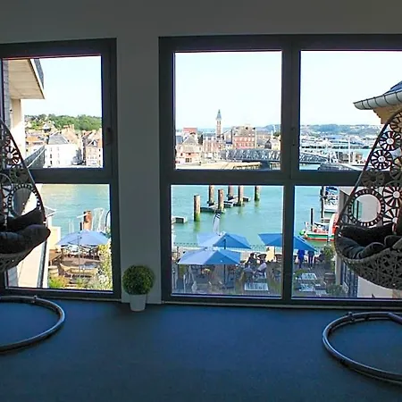 La Tour Aux Crabes Hotel 4*